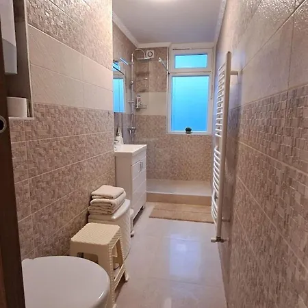 Szilfák Apartamento Hajdúszoboszló