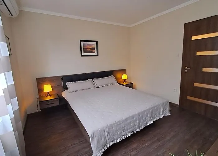 Szilfák Apartman Hajdúszoboszló