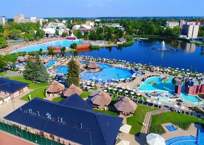 Szilfák Apartman *